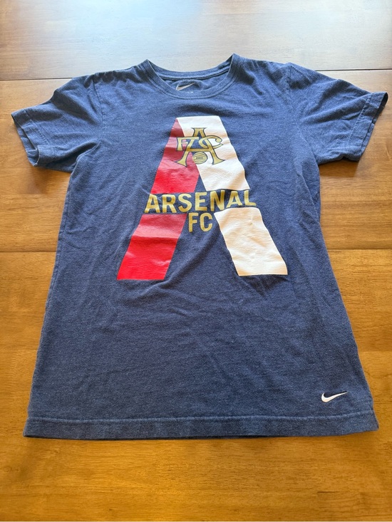 Nike Other - Nike Arsenal FC Graphic T Shirt Navy Red White Gold Logo Size Small